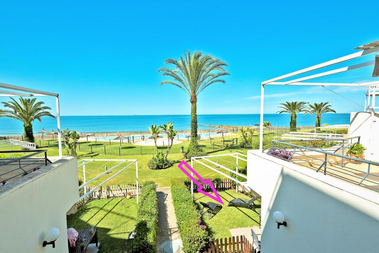 On Beach Deluxe Apartment With Pools And Own Garden El Puerto de Santa Maria Exterior photo